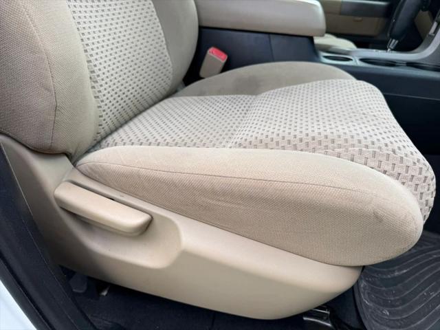 2013 Toyota Tundra Grade 5.7L V8