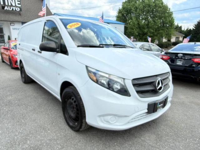 2018 Mercedes-Benz Metris Base