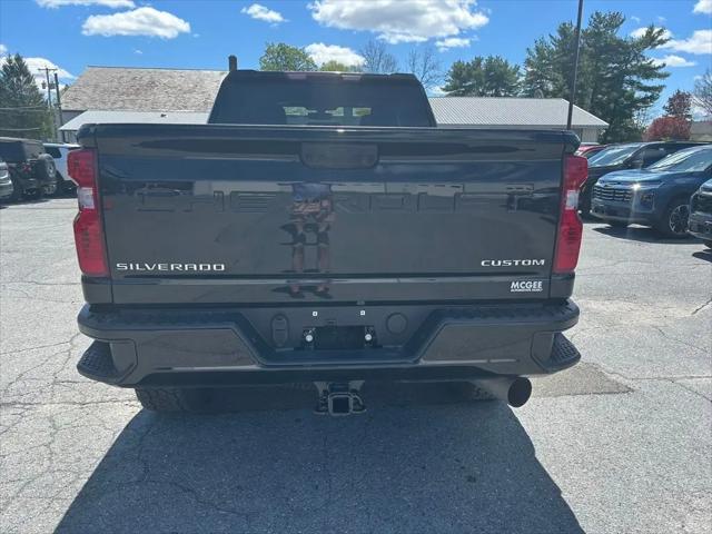 2022 Chevrolet Silverado 2500HD 4WD Crew Cab Standard Bed LT