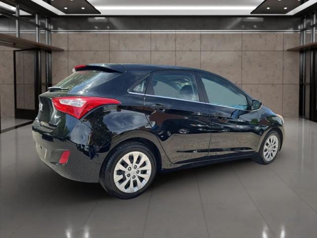 2016 Hyundai Elantra GT Base