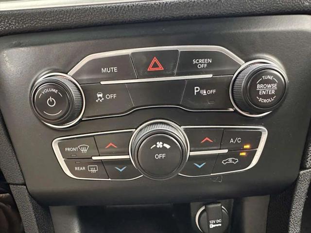 2022 Dodge Charger SXT RWD