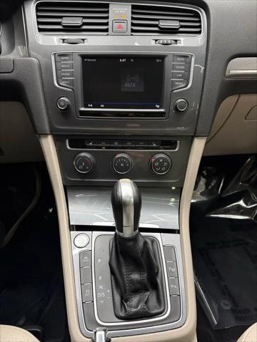 2017 Volkswagen Golf Alltrack TSI SE