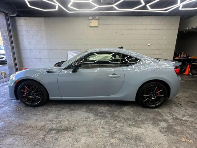 2019 Subaru BRZ Series.Gray