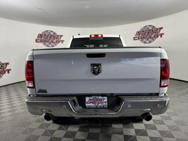 2018 Ram 1500 Big Horn Crew Cab 4x4 6'4" Box