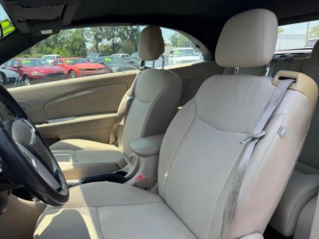 2012 Chrysler 200 Touring