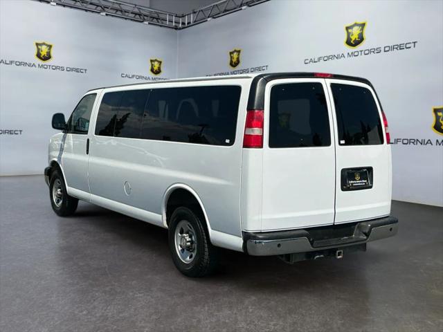 2017 Chevrolet Express LT