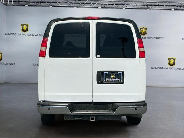 2017 Chevrolet Express LT