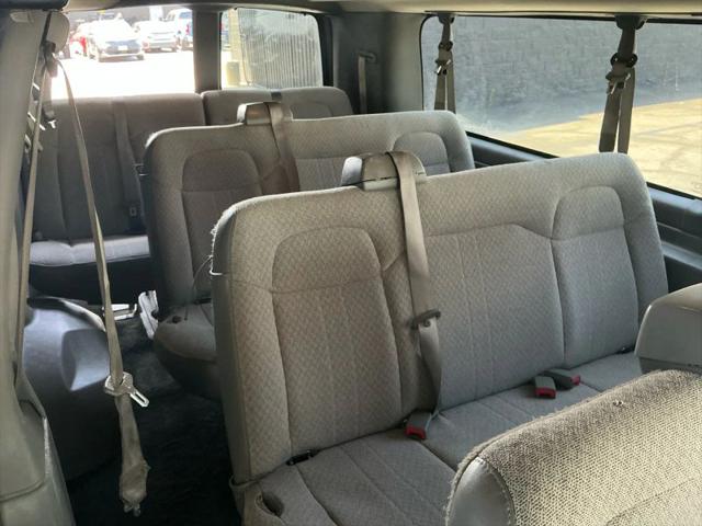 2017 Chevrolet Express LT
