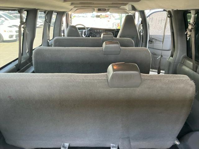 2017 Chevrolet Express LT