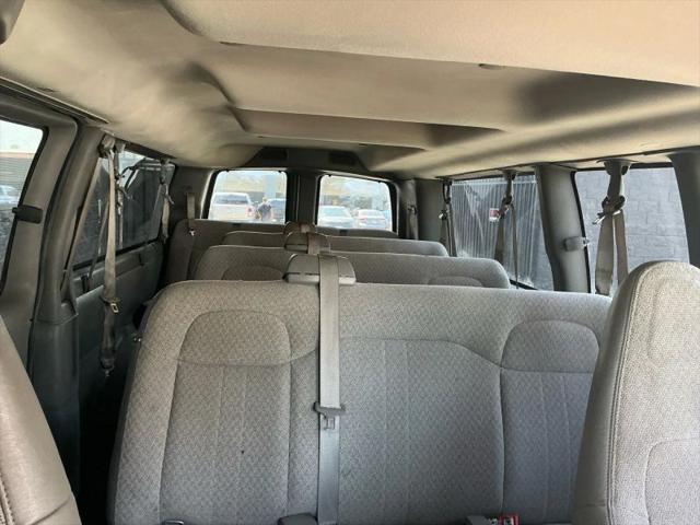 2017 Chevrolet Express LT