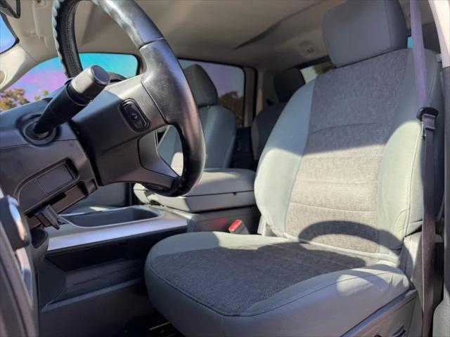 2018 Ram 1500 Big Horn Crew Cab 4x4 5'7" Box