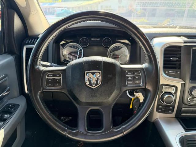 2018 Ram 1500 Big Horn Crew Cab 4x4 5'7" Box