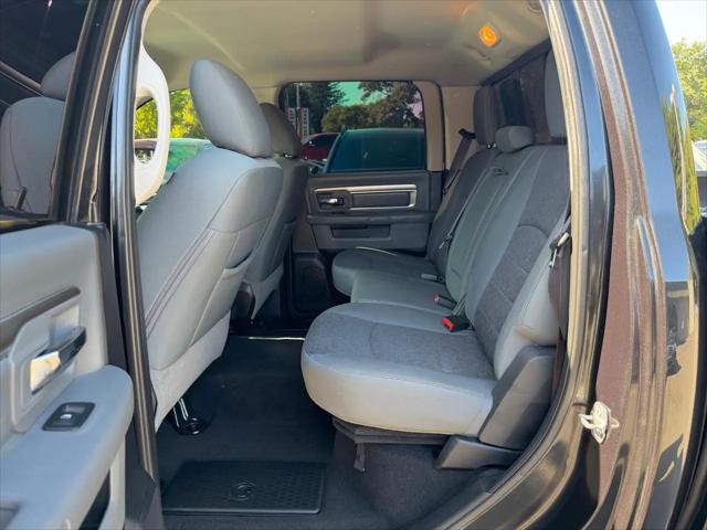 2018 Ram 1500 Big Horn Crew Cab 4x4 5'7" Box