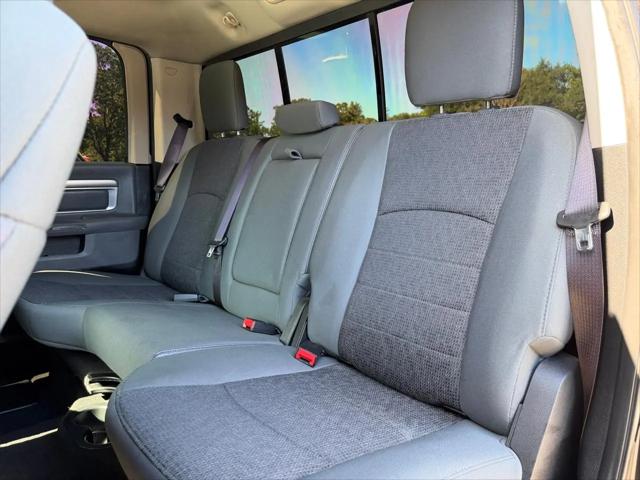 2018 Ram 1500 Big Horn Crew Cab 4x4 5'7" Box