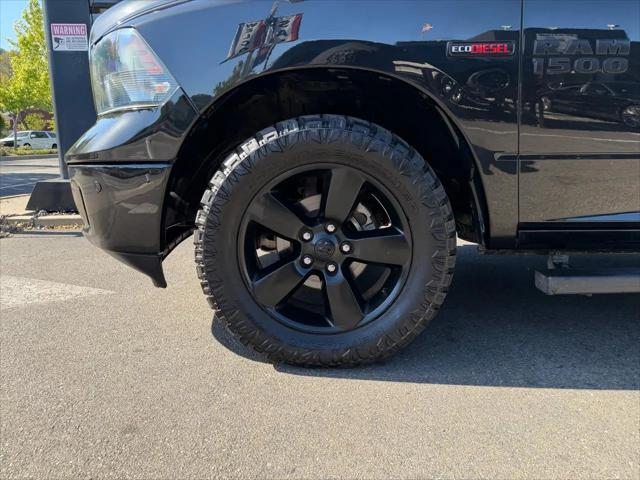2018 Ram 1500 Big Horn Crew Cab 4x4 5'7" Box
