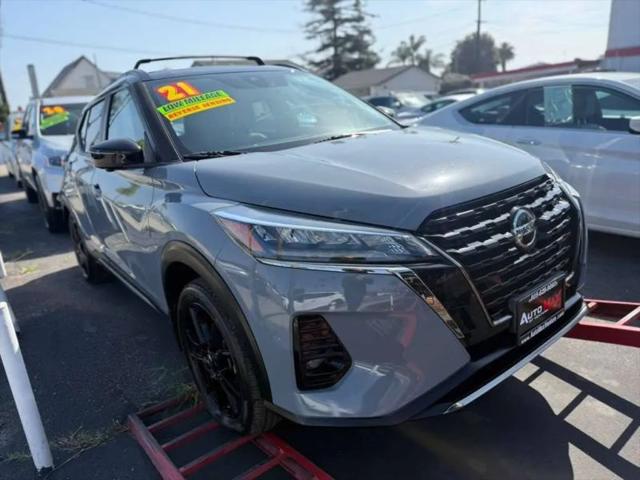 2021 Nissan Kicks SR Xtronic CVT