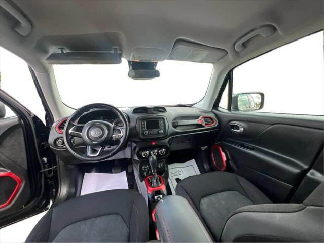 2017 Jeep Renegade Trailhawk 4x4