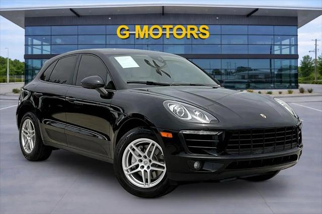 2017 Porsche Macan Macan