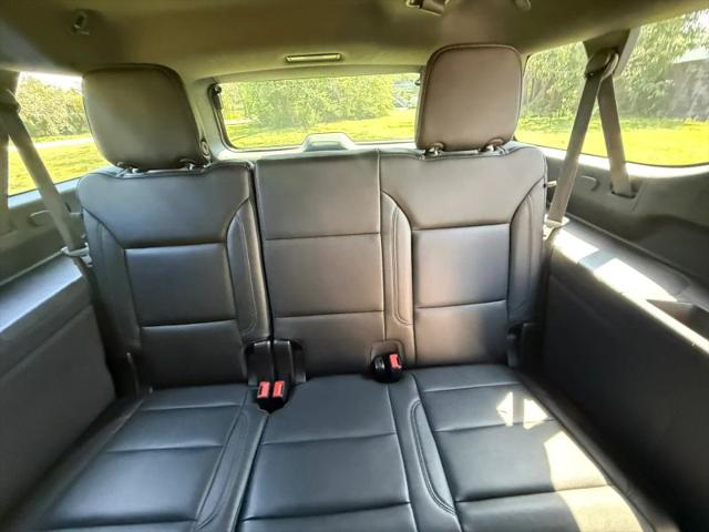 2021 Chevrolet Suburban 2WD LT