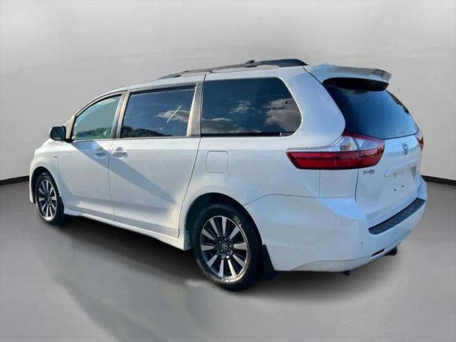 2019 Toyota Sienna XLE 7 Passenger