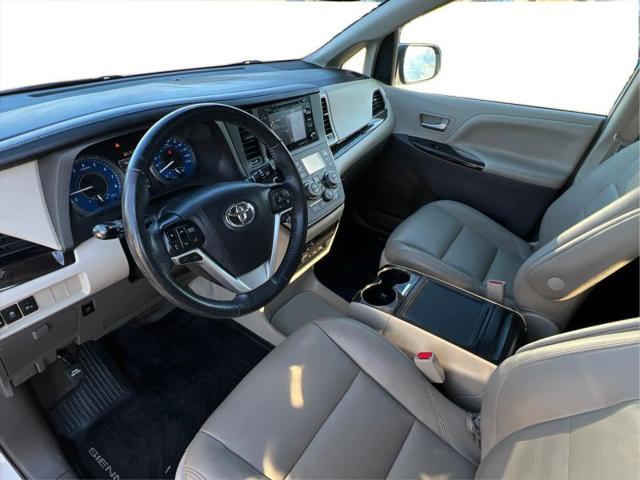 2019 Toyota Sienna XLE 7 Passenger