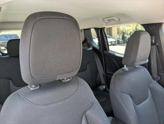 2023 Jeep Renegade Latitude 4x4