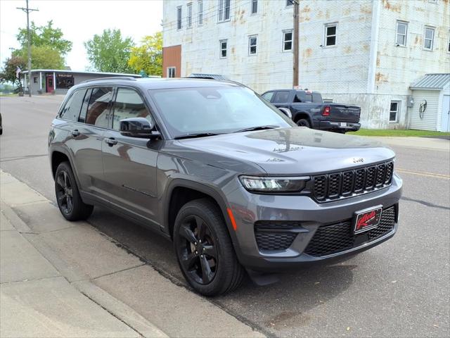 2023 Jeep Grand Cherokee Altitude X 4x4