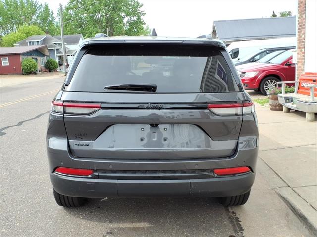 2023 Jeep Grand Cherokee Altitude X 4x4