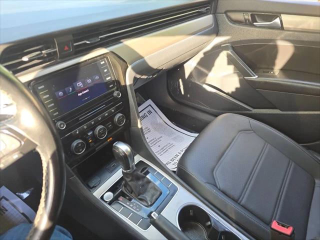 2020 Volkswagen Passat 2.0T SE