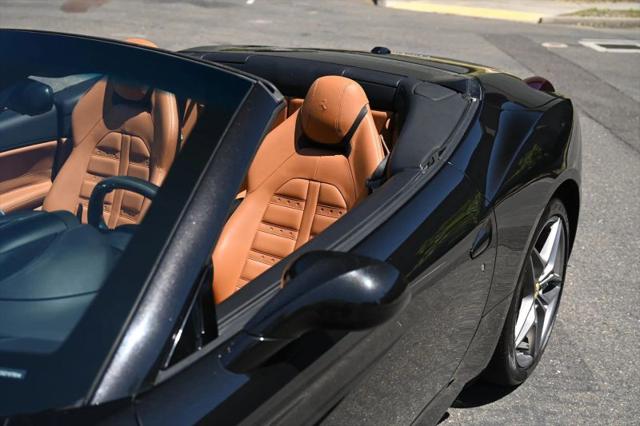 2016 Ferrari California T