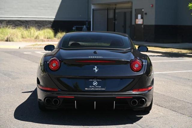 2016 Ferrari California T