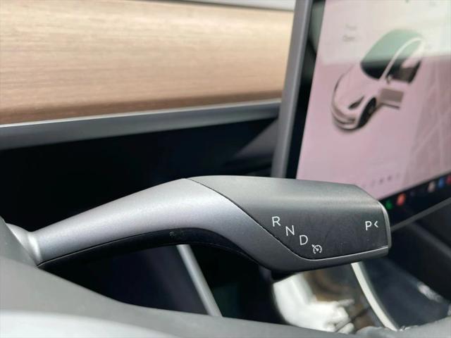 2020 Tesla Model 3 Standard Range Plus Rear-Wheel Drive