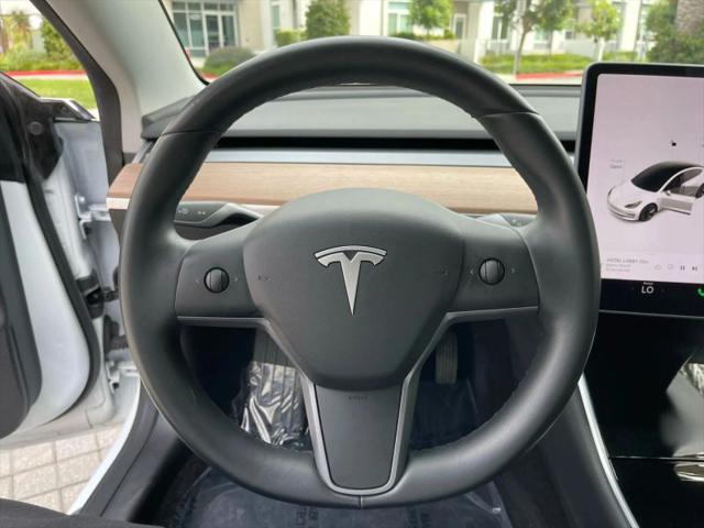 2020 Tesla Model 3 Standard Range Plus Rear-Wheel Drive
