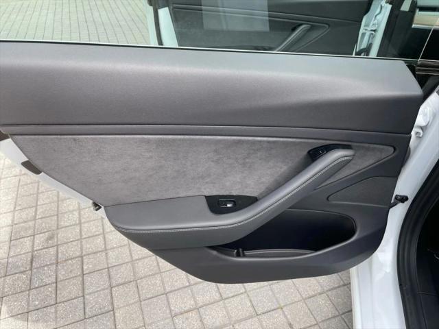 2020 Tesla Model 3 Standard Range Plus Rear-Wheel Drive