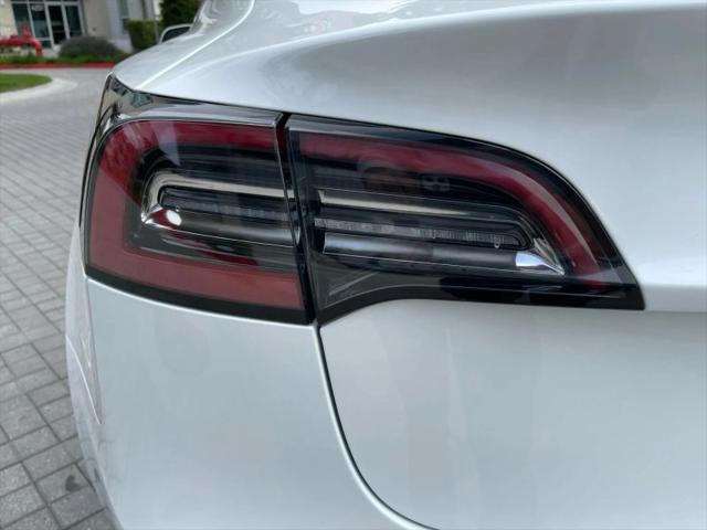2020 Tesla Model 3 Standard Range Plus Rear-Wheel Drive