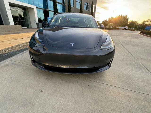 2022 Tesla Model 3 Rear-Wheel Drive