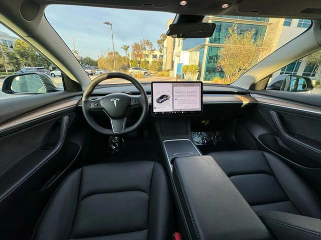 2022 Tesla Model 3 Rear-Wheel Drive