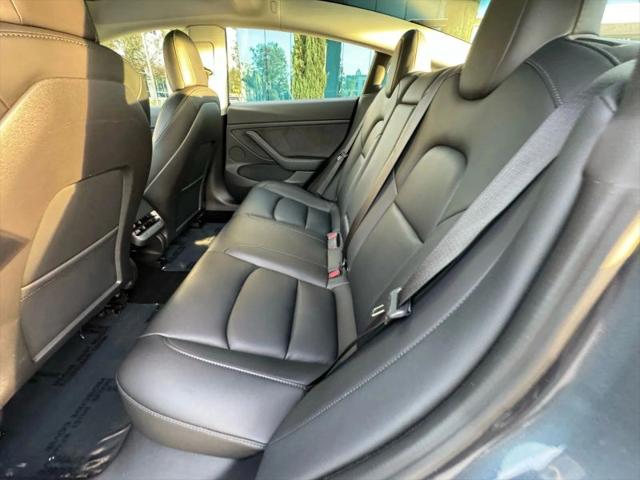 2022 Tesla Model 3 Rear-Wheel Drive