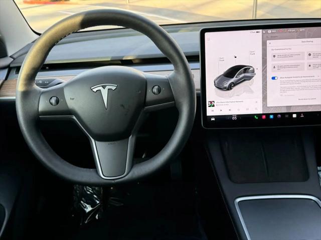 2022 Tesla Model 3 Rear-Wheel Drive