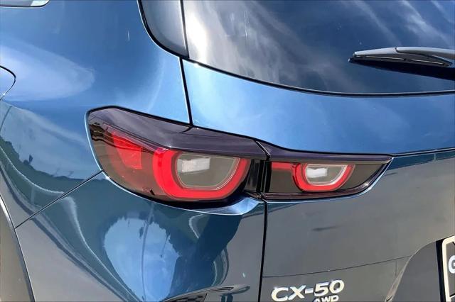 2025 Mazda CX-50 Hybrid Premium Package