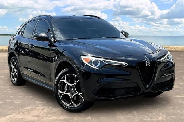 2022 Alfa Romeo Stelvio Sprint AWD