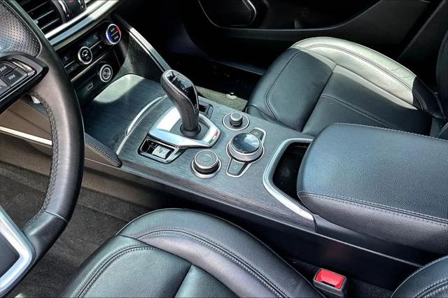 2022 Alfa Romeo Stelvio Sprint AWD
