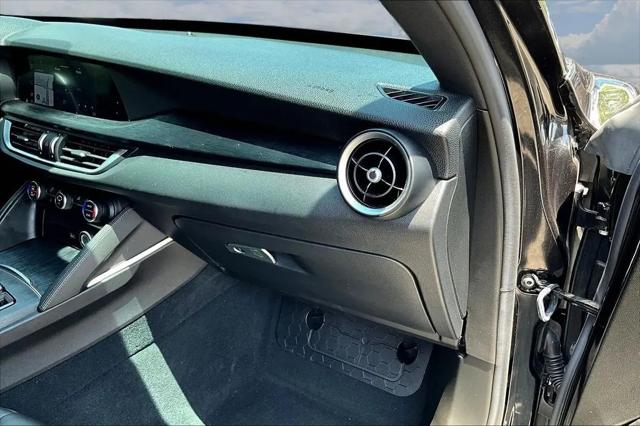 2022 Alfa Romeo Stelvio Sprint AWD