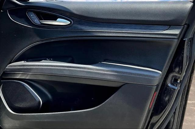 2022 Alfa Romeo Stelvio Sprint AWD