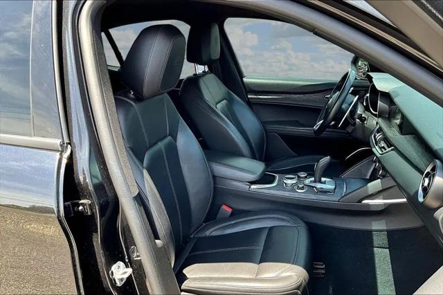2022 Alfa Romeo Stelvio Sprint AWD