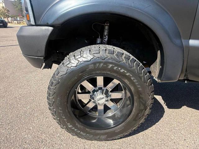 2004 Ford Excursion XLS