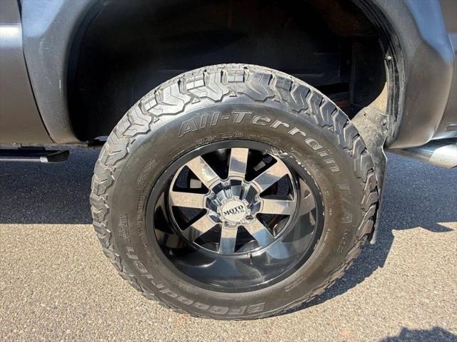 2004 Ford Excursion XLS