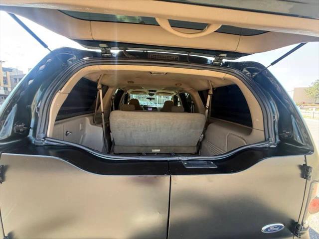 2004 Ford Excursion XLS