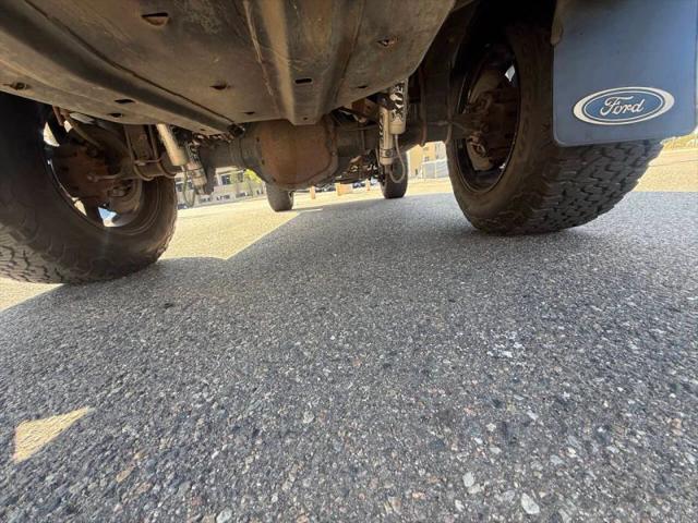 2004 Ford Excursion XLS