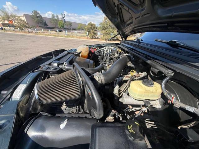 2004 Ford Excursion XLS